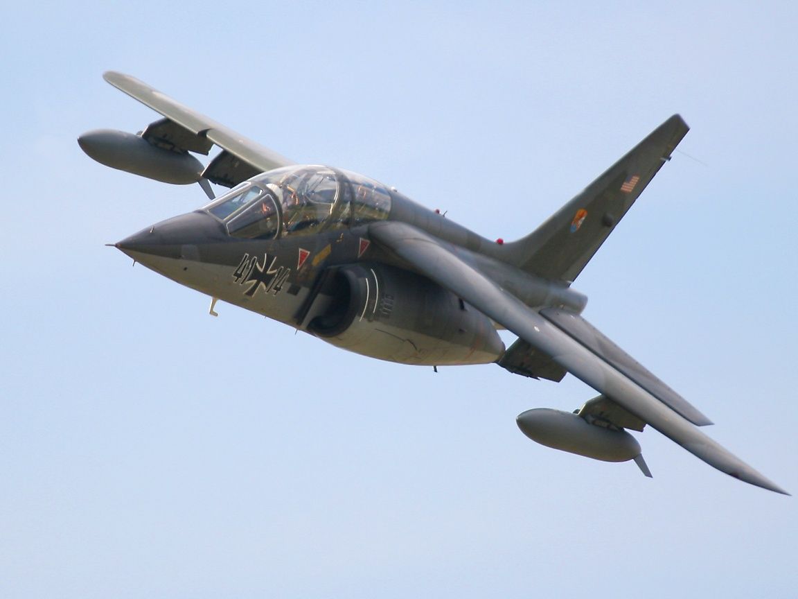 Original photo of
            Dassault-Dornier Alpha Jet